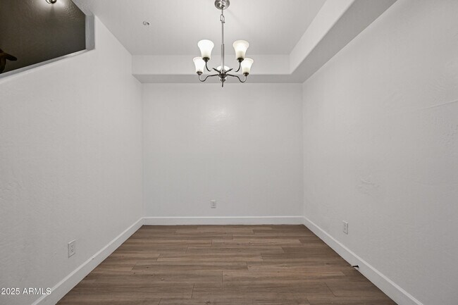 Building Photo - 4608 W Maryland Ave