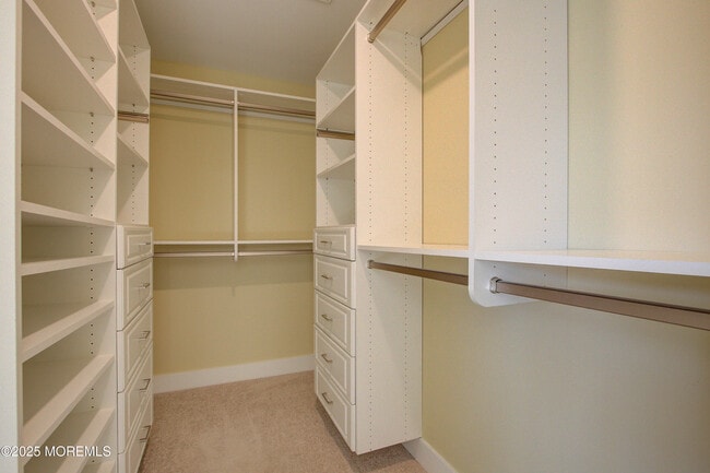 Building Photo - 26 Mariveles Wy