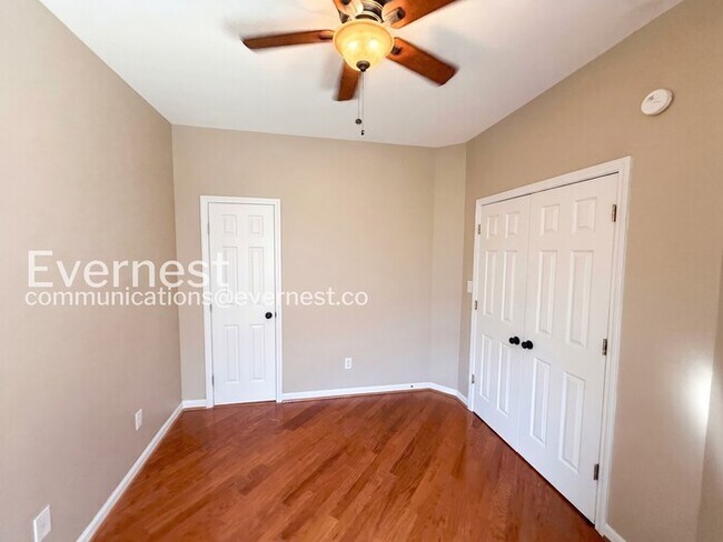 Building Photo - 1200 Berwick Rd