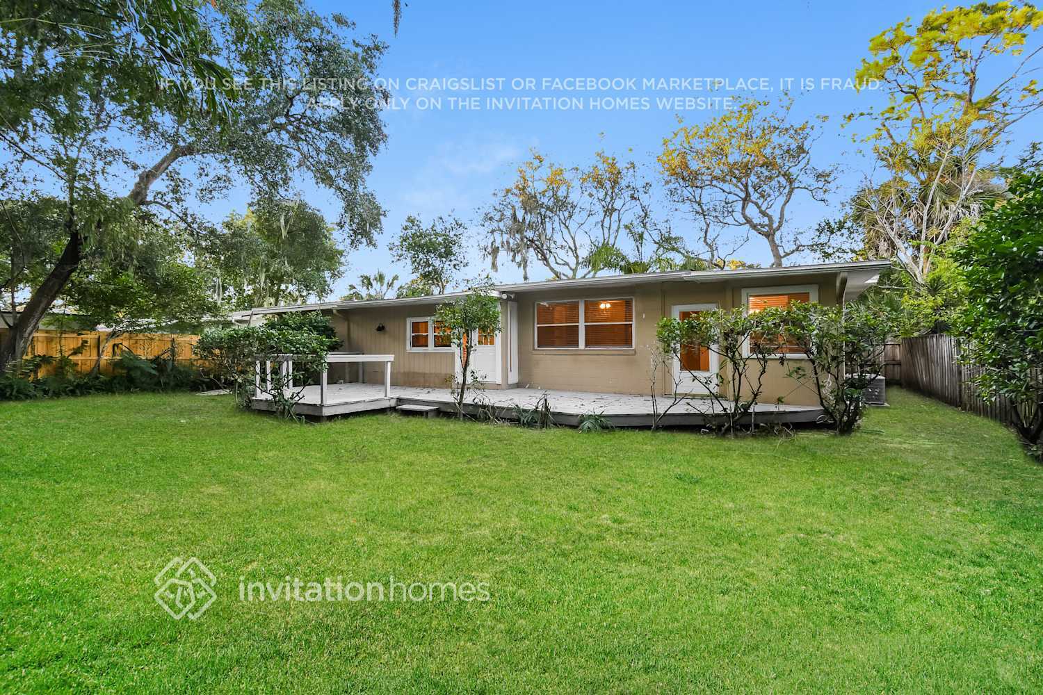 Building Photo - 1632 6th Ave N