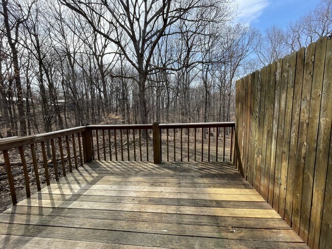 Building Photo - 131 Bellmont Dr