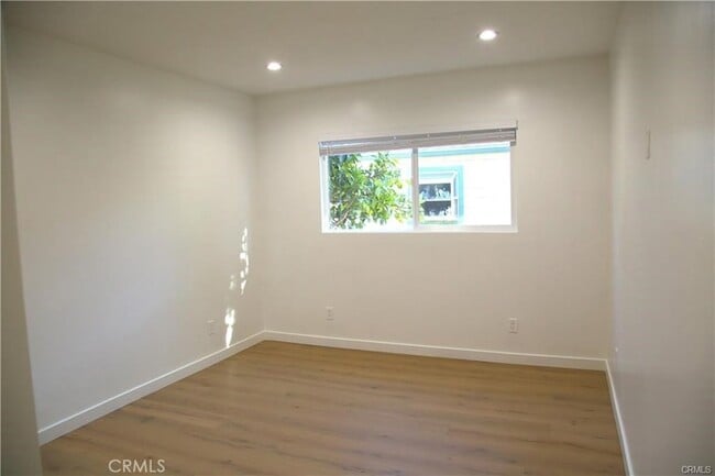 Building Photo - 3637 Ashwood Ave