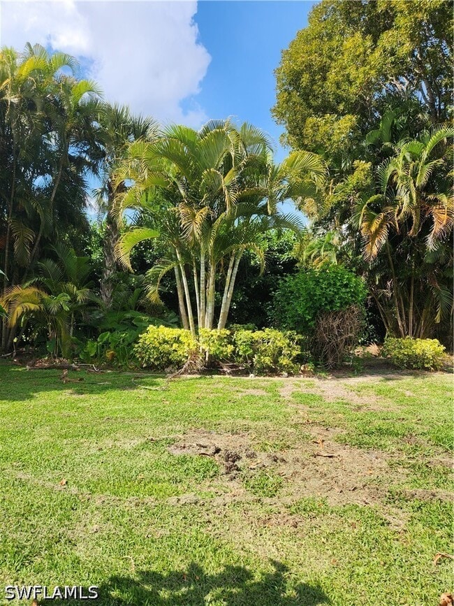 Building Photo - 11082 Lakeland Cir
