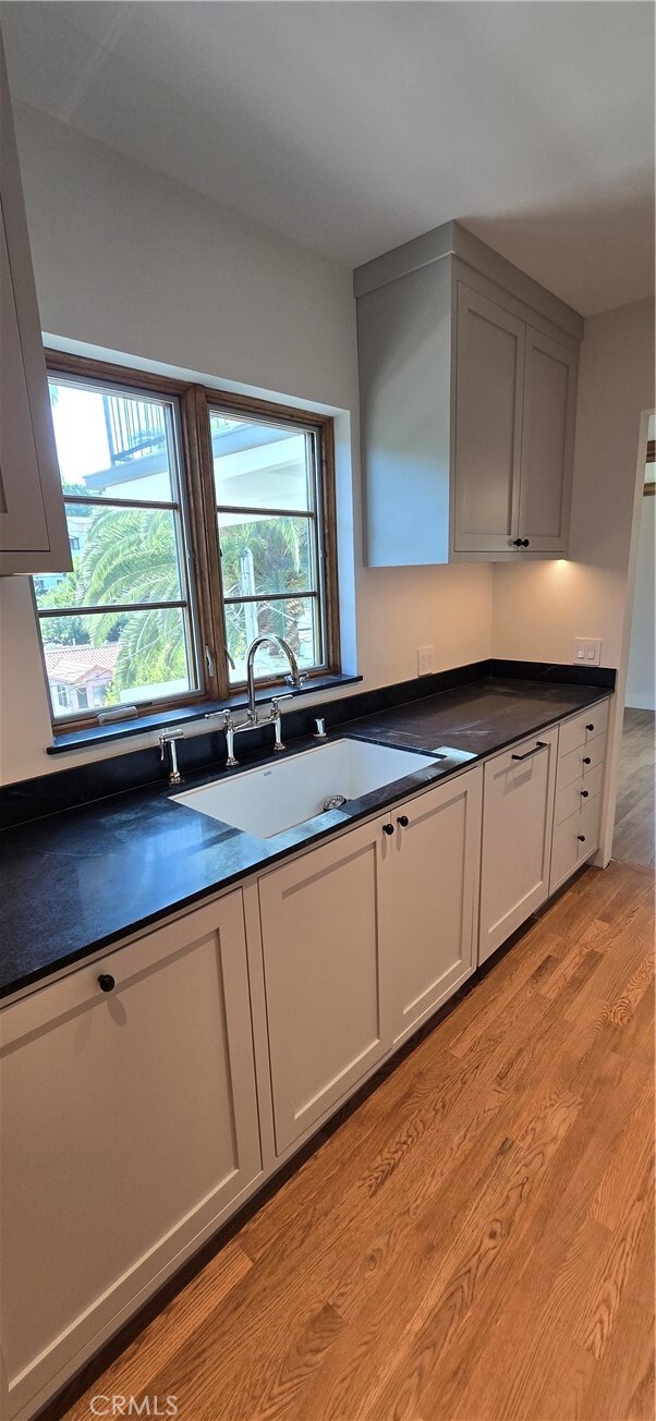 Building Photo - 3815 Tracy St