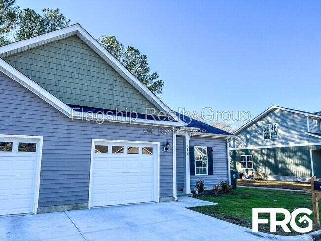 Building Photo - 1501 S Taylor St