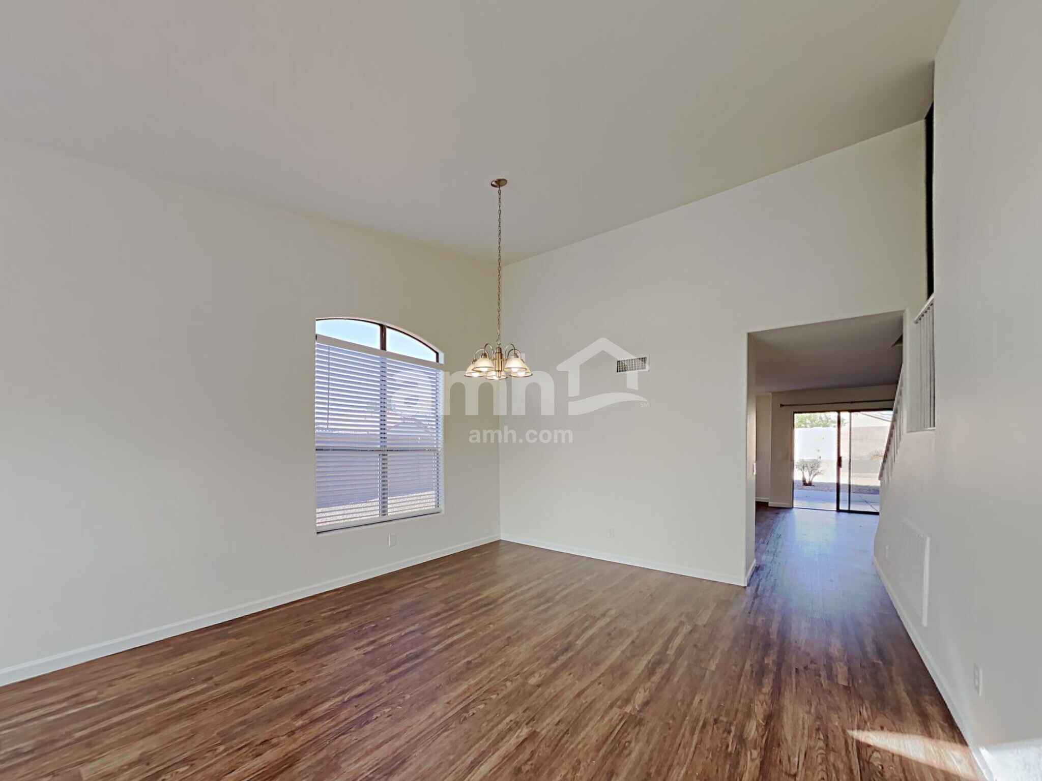 Building Photo - 9824 E Onza Ave