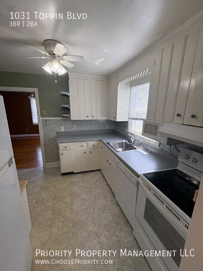 Building Photo - 1031 Toppin Blvd