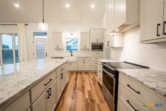 Building Photo - 4356 Cedar Creek Rd