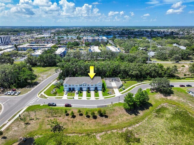 Building Photo - 4298 Harbour Palm Dr