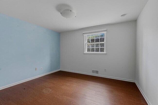 Building Photo - 1322 Cordelia Ct