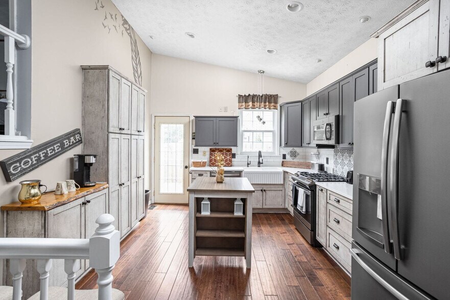 Building Photo - 620 Southridge Ct