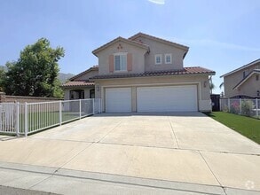 Building Photo - Beautiful Moreno Valley Home