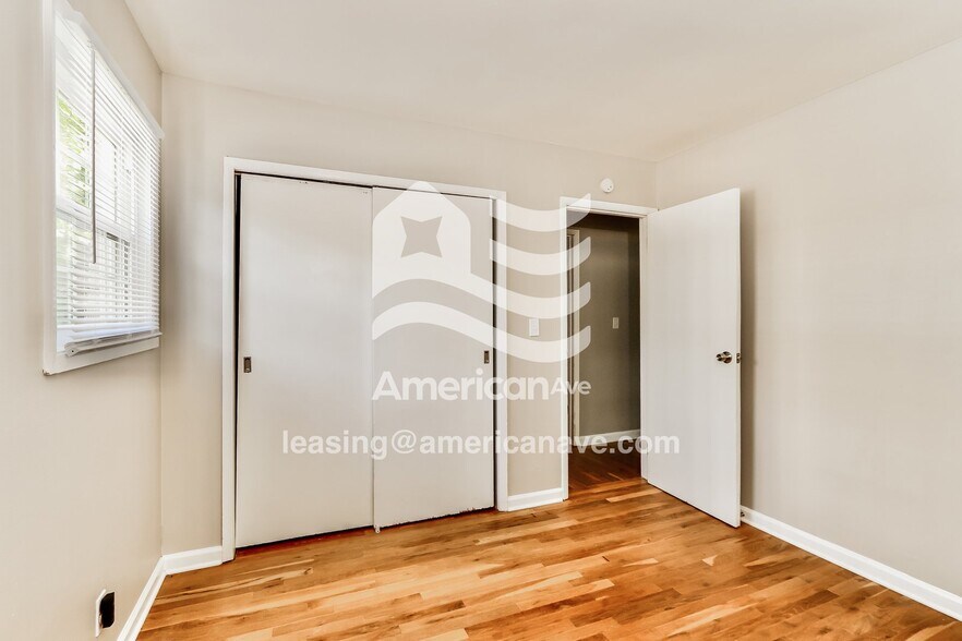 Building Photo - 3505 Bonaventure Blvd