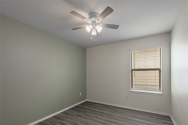 Building Photo - 117 Rockbridge Dr