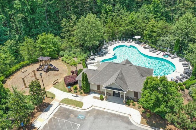 Building Photo - 3420 Pleasant Springs Dr