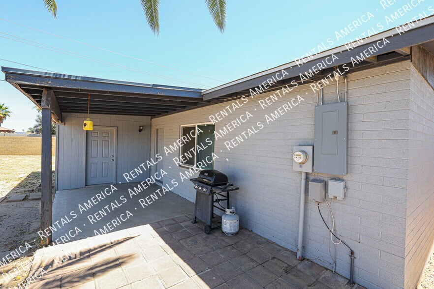 Building Photo - 12840 N 30th St