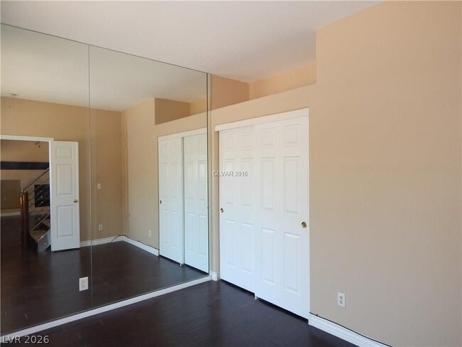 Building Photo - 8070 Arcadian Ln