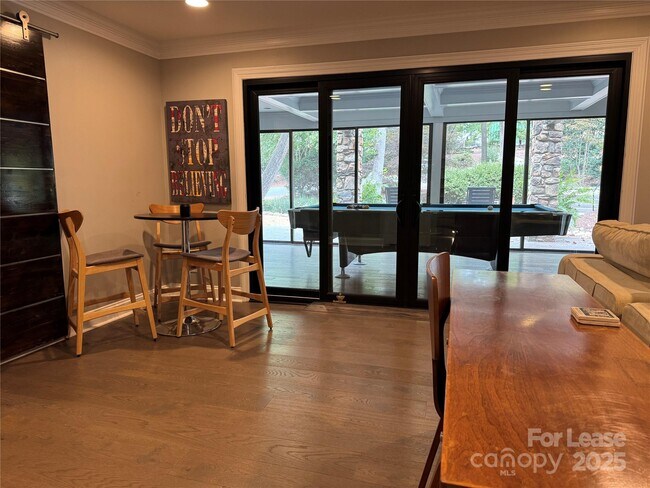 Building Photo - 210 Hargett Ct