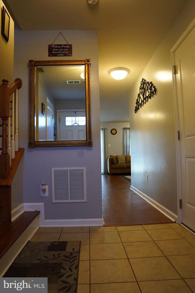 Building Photo - 59 Creekside Ct