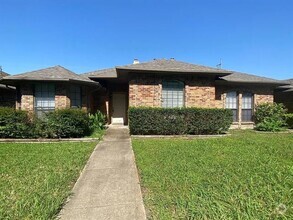 Building Photo - 13110 Fall Manor Dr