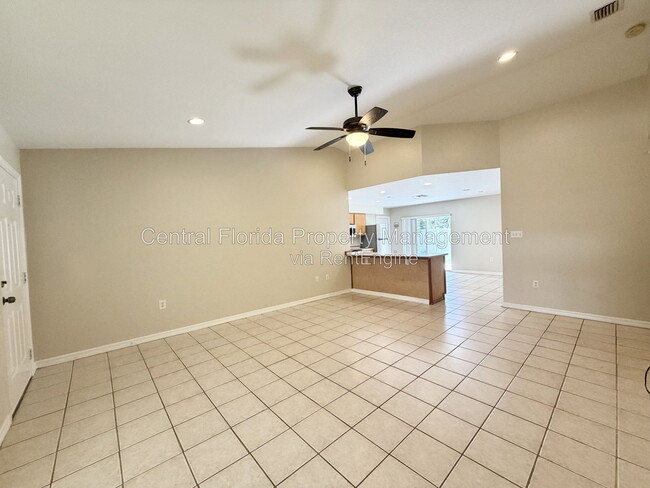 Building Photo - 939 Pecan St