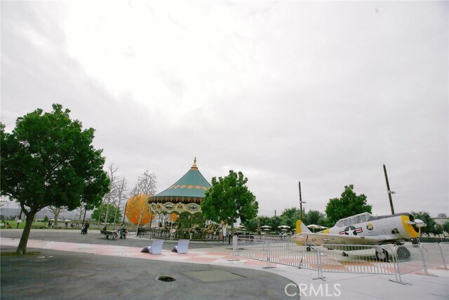 Building Photo - 125 Full Sun