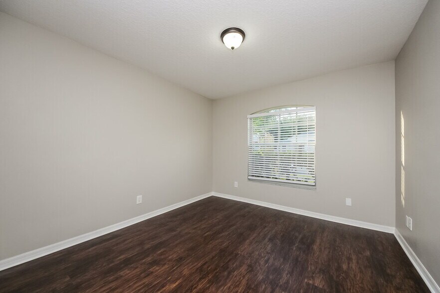 Building Photo - 2143 Mallard Creek Cir