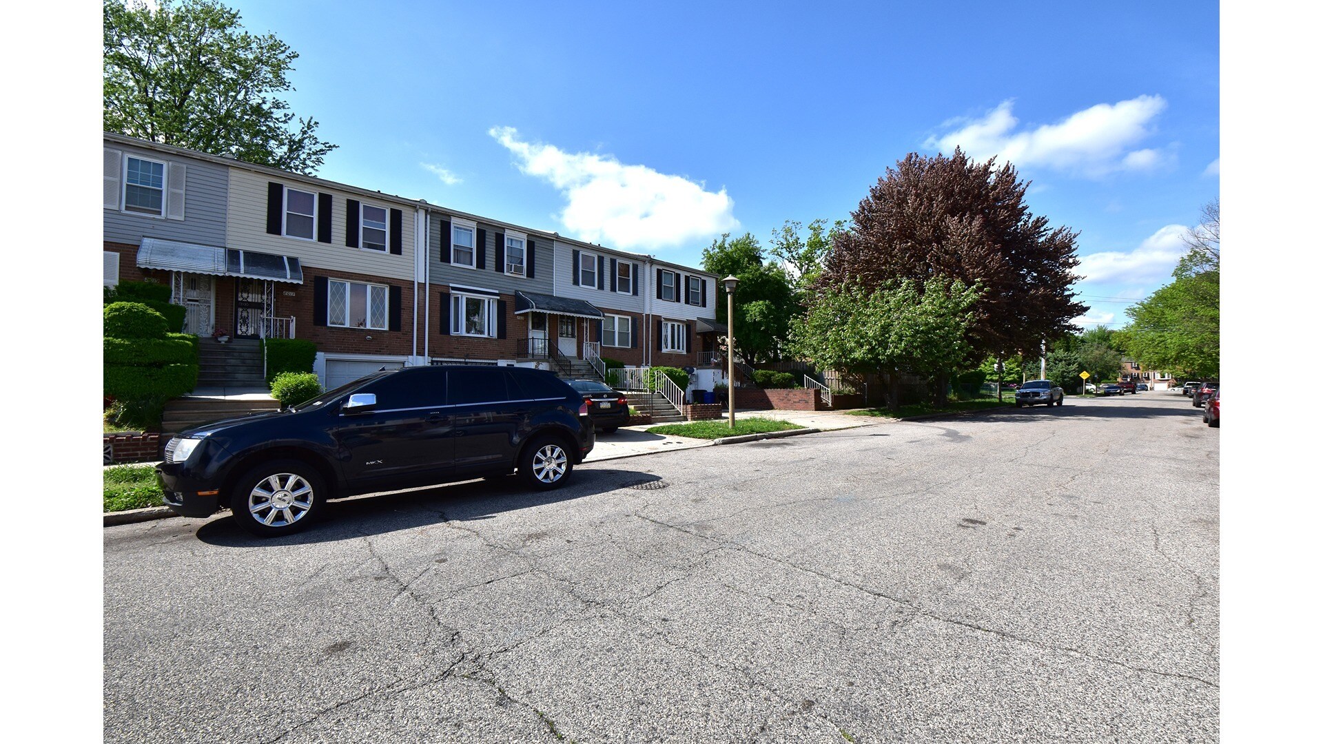 Building Photo - 8018 Chelwynde Ave