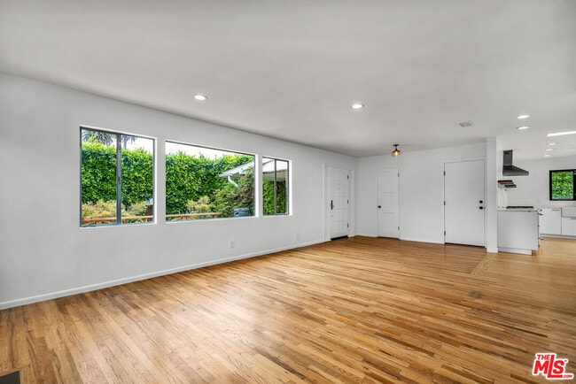 Building Photo - 12121 Gilmore Ave