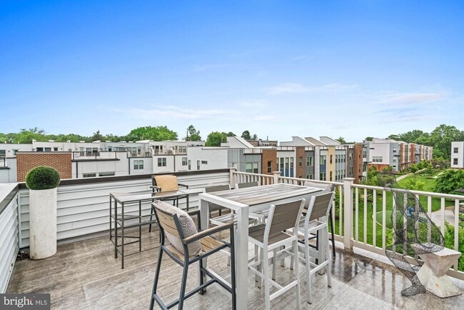Building Photo - 5120 Longstone Way