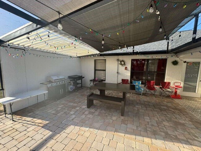 Building Photo - 2045 Jan Lan Blvd