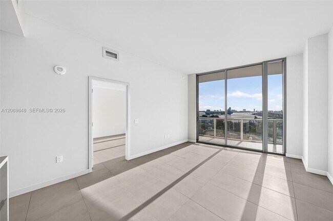 Building Photo - 1400 Biscayne Blvd