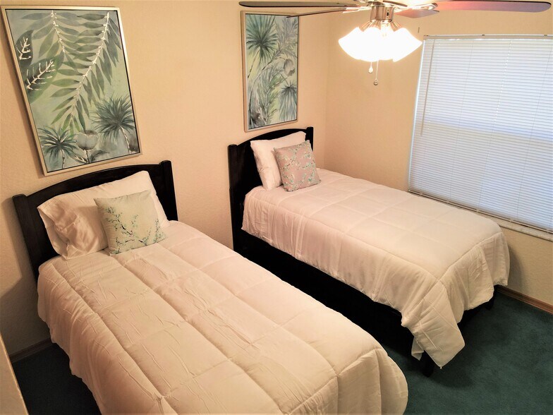 Building Photo - 19615 SW 93rd Lane