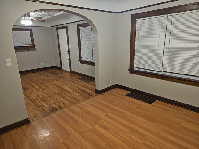 Building Photo - 4411 Red Arrow Rd