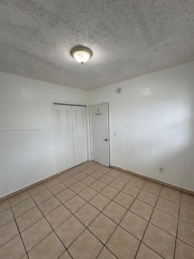 Building Photo - 2275 NW 23rd St