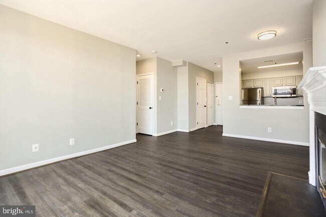 Building Photo - 1200 Braddock Pl