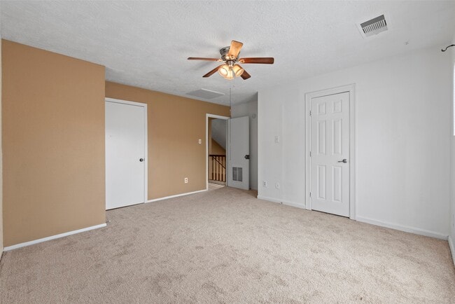 Building Photo - 8519 Wild Basin Dr