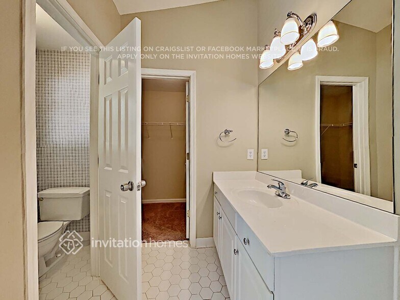 Building Photo - 6860 Dressage Crossing