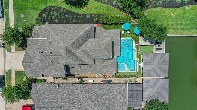 Building Photo - 17922 Spoke Hollow Ct