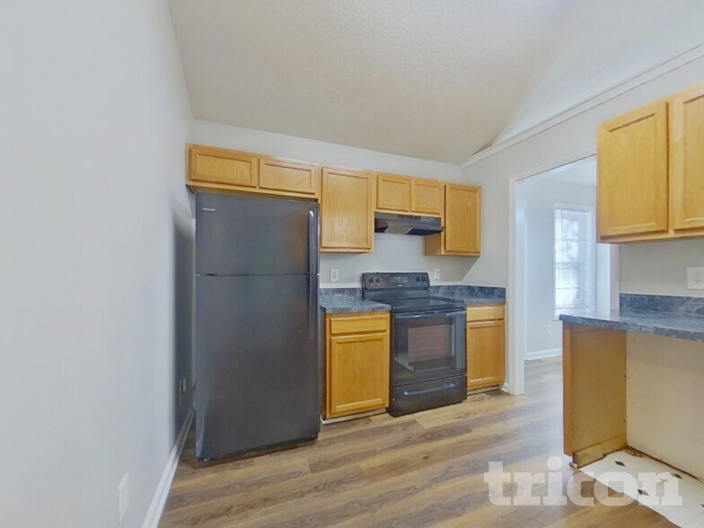 Building Photo - 604 Southern Trace Crossing