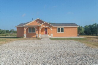 Building Photo - 11622 Obrien Rd