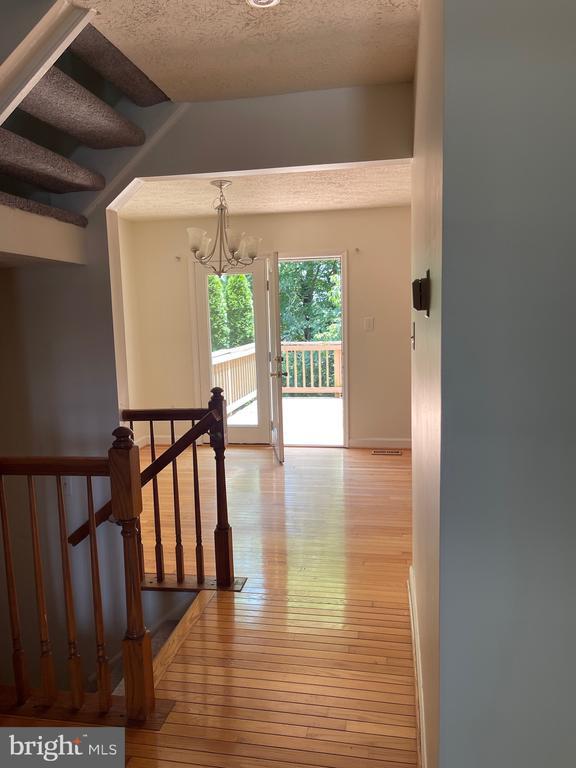 Building Photo - 5491 Prince William Ct