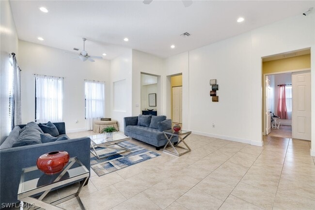 Building Photo - 5177 Salerno St