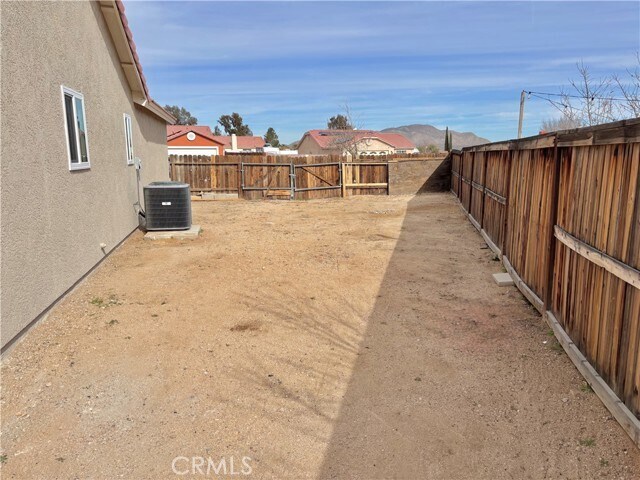 Building Photo - 15011 Maribelle Dr