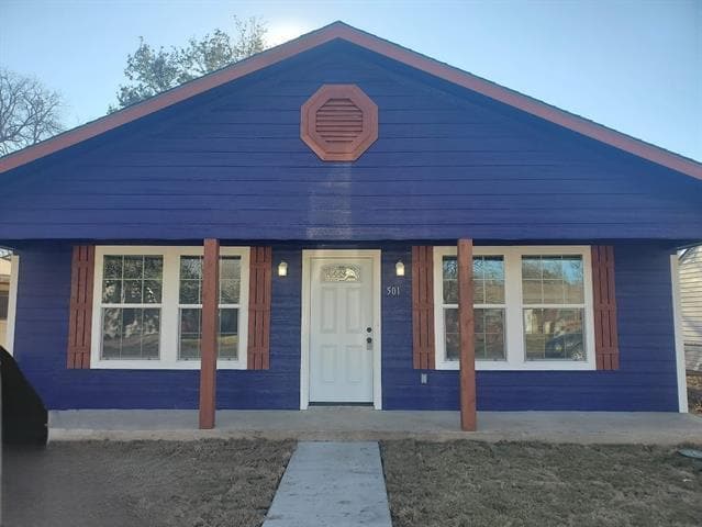 Building Photo - 501 Poindexter Ave