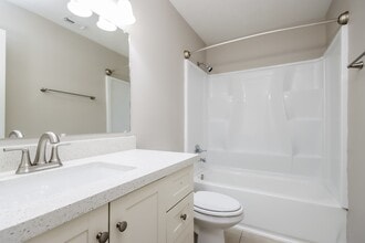 Building Photo - 2915 Eaglenest Ln