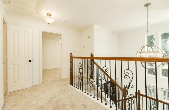 Building Photo - 5807 Boyce Springs Dr