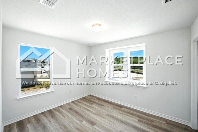 Building Photo - 15233 Dionysus Ln