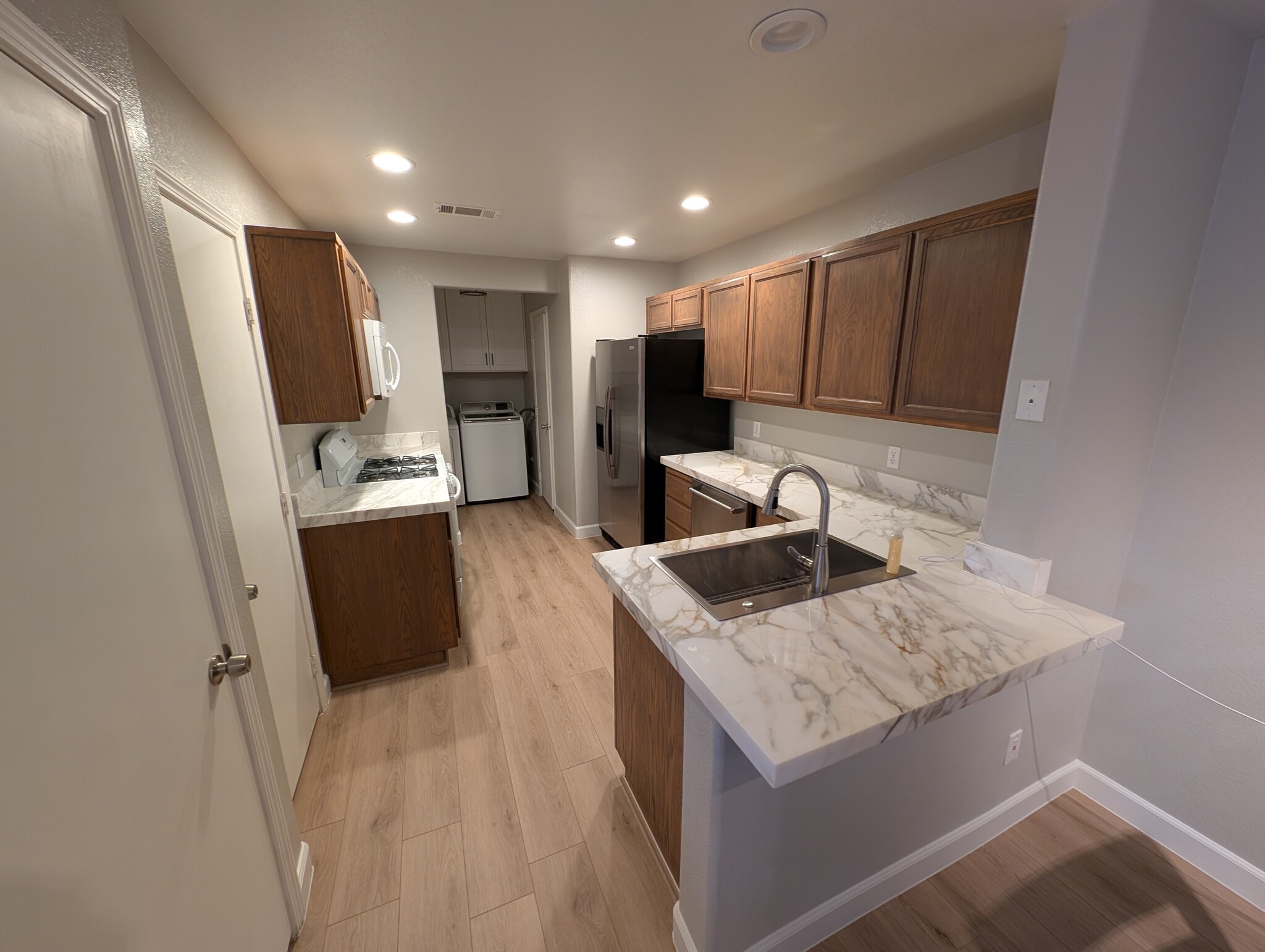 Kitchen #1 - 813 Radiant Star St