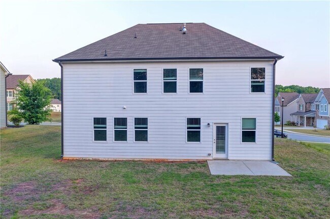 Building Photo - 461 Paxton LN